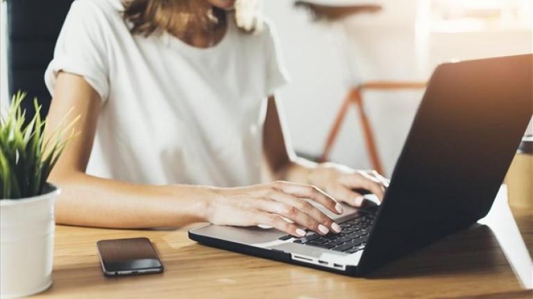 Η τηλεργασία ήρθε για να μείνει