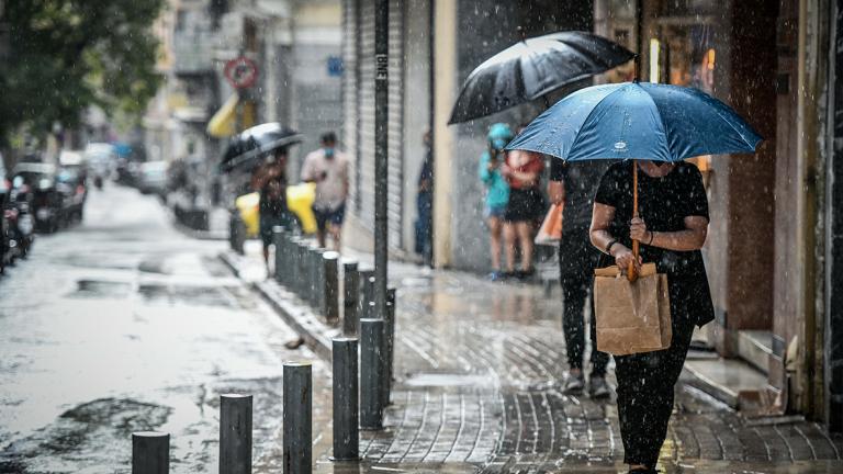 Καιρός για Τετάρτη 16/6: Τοπικές βροχές και σποραδικές καταιγίδες 