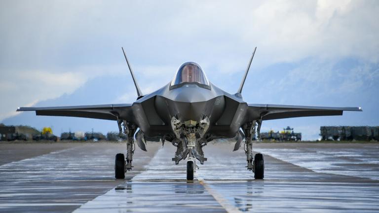 Αρνητική στην απόκτηση περισσότερων F-35 η Βρετανία αν δεν μειωθεί το κόστος χρήσης τους