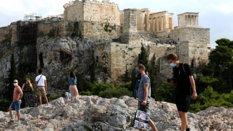 Χωρίς περιορισμό στη νυχτερινή κυκλοφορία από σήμερα- Χωρίς self-test οι πλήρως εμβολιασμένοι εργαζόμενοι