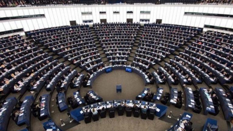 Το Ευρωκοινοβούλιο υιοθέτησε με συντριπτική πλειοψηφία τον κανονισμό για το Ψηφιακό Πιστοποιητικό Covid της ΕΕ