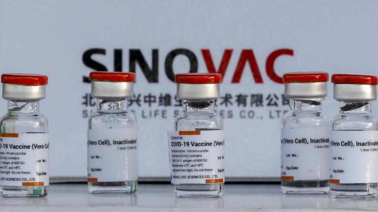 ΠΟΥ: «Πράσινο φως» για επείγουσα χρήση του κινεζικού εμβολίου Sinovac