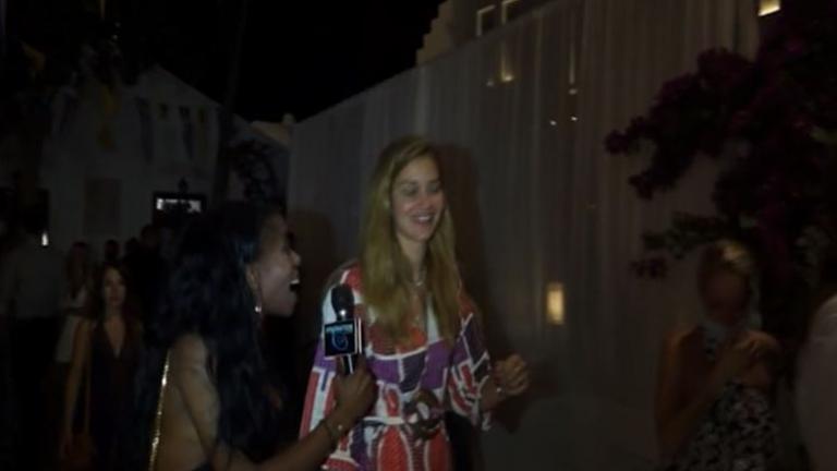 Πιάσαμε την Ana Beatriz Barros στη Μύκονο να τα ‘χει τσούξει 