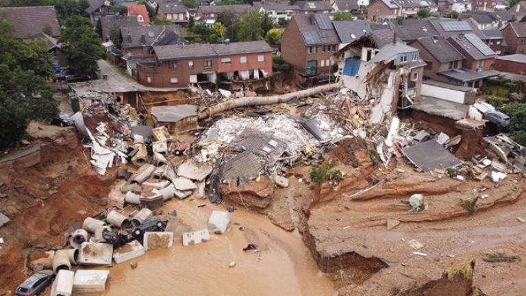 Γερμανία: Τουλάχιστον 133 οι νεκροί από τις πλημμύρες  
