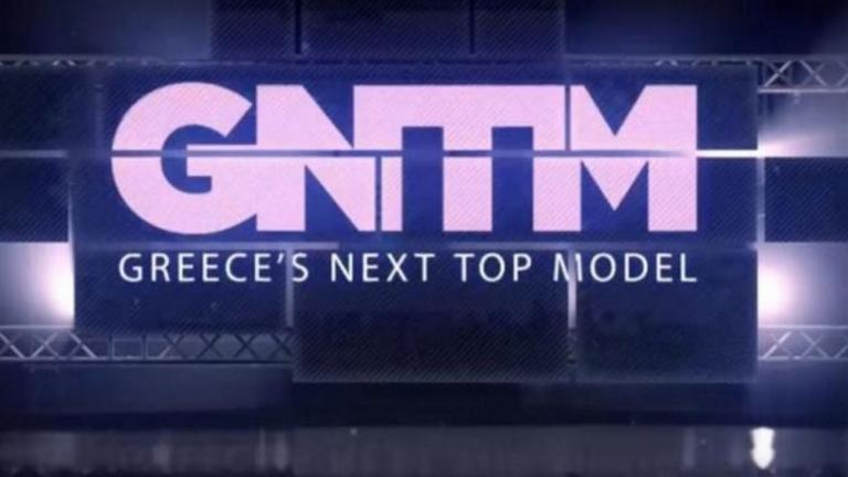 Πρώην παίκτρια του Gntm ποζαρε topless και “έριξε” το Instagram