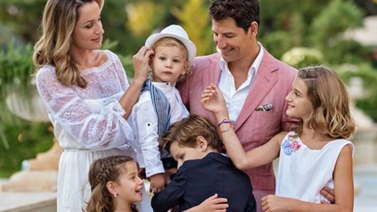 <blockquote class="instagram-media" data-instgrm-captioned data-instgrm-permalink="https://www.instagram.com/p/CRbmOLNBjgi/?utm_source=ig_embed&amp;utm_campaign=loading" data-instgrm-version="13" style=" background:#FFF; border:0; border-radius:3px; box-shadow:0 0 1px 0 rgba(0,0,0,0.5),0 1px 10px 0 rgba(0,0,0,0.15); margin: 1px; max-width:540px; min-width:326px; padding:0; width:99.375%; width:-webkit-calc(100% - 2px); width:calc(100% - 2px);"><div style="padding:16px;"> <a href="https://www.instagram.com/p