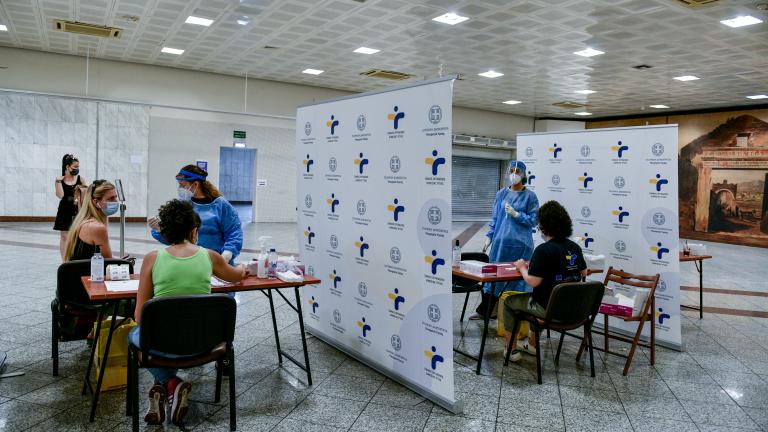 Κορονοϊός 6/7: 1.797 νέα κρούσματα – 8 θάνατοι – 168 διασωληνωμένοι