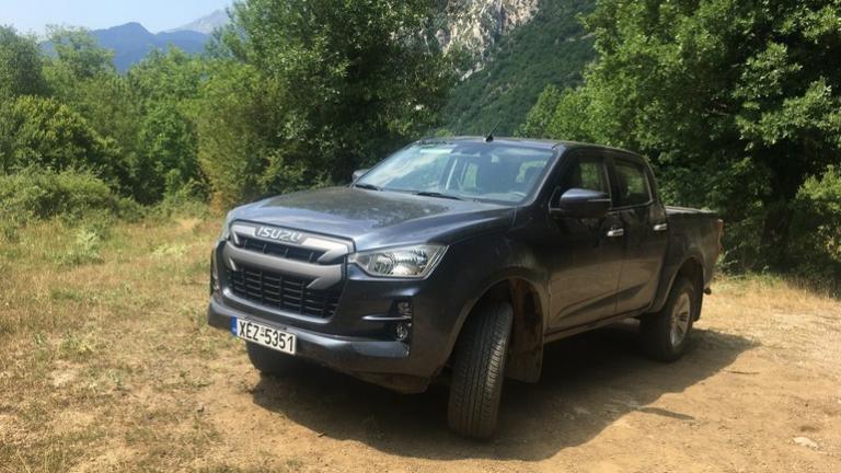 Σε δύο εκδόσεις το επαγγελματικό Isuzu D-Max