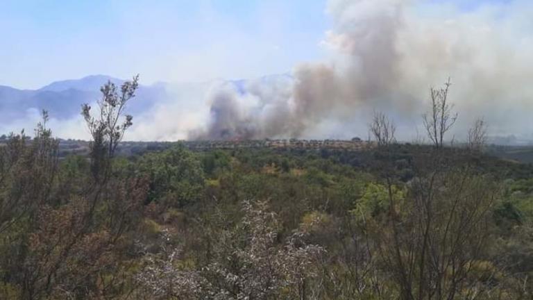 Σε εξέλιξη οι πυρκαγιές σε Κορινθίας και Αργολίδας - Καλύτερη η εικόνα 