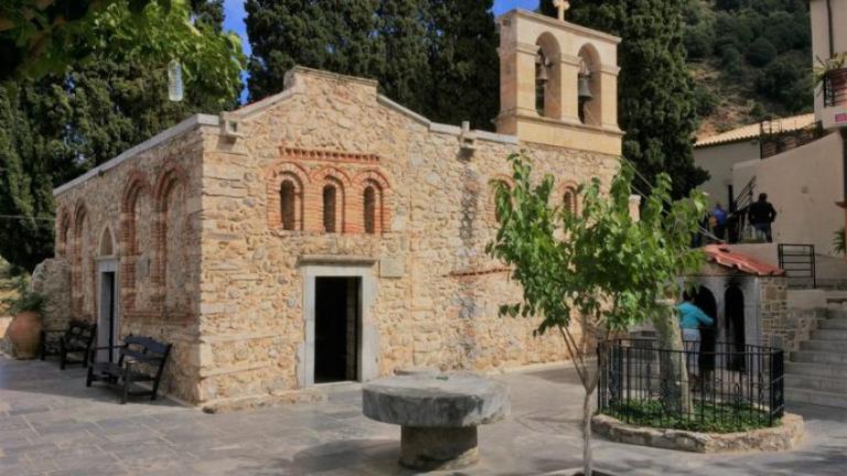 Η Παναγία Κερά και η θαυματουργή εικόνα 