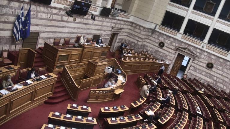 Βουλή: Ψηφίστηκε το νομοσχέδιο για το Κτηματολόγιο και τις νέες ψηφιακές υπηρεσίες 