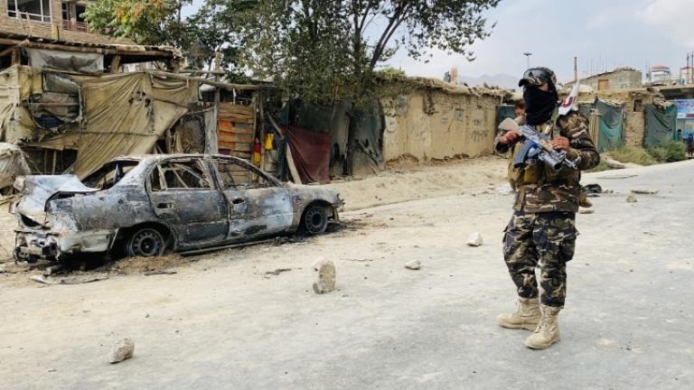 Το Ισλαμικό Κράτος ανέλαβε την ευθύνη για την επίθεση με ρουκέτες κατά του αεροδρομίου της Καμπούλ