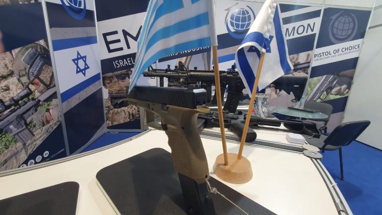 Ramon: Τα πιστόλια που προμηθεύτηκε η Ισπανική Χωροφυλακή και ενδιαφέρουν τον ελληνικό στρατό