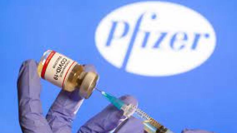 Το εμβόλιο της Pfizer αναμένεται να εξασφαλίσει πλήρη έγκριση στις αρχές Σεπτεμβρίου