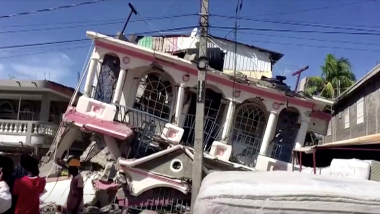 Σεισμός στην Αϊτή: Στους 1.419 νεκρούς αυξήθηκε ο αριθμός των θυμάτων