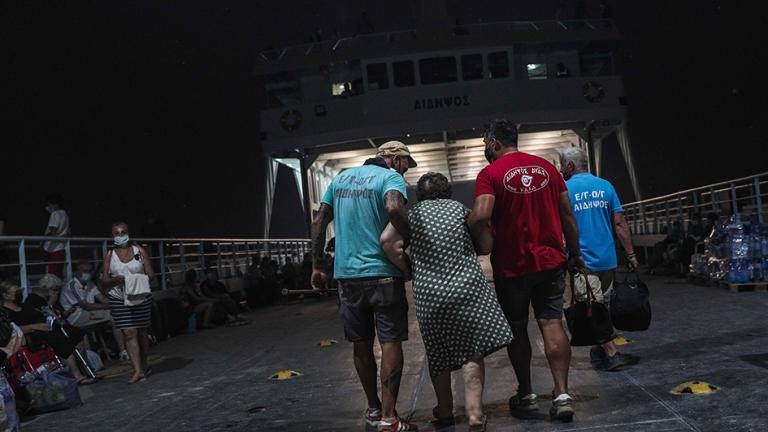 Μήνυμα του 112 για εκκένωση της περιοχής Αβγαριά Εύβοιας