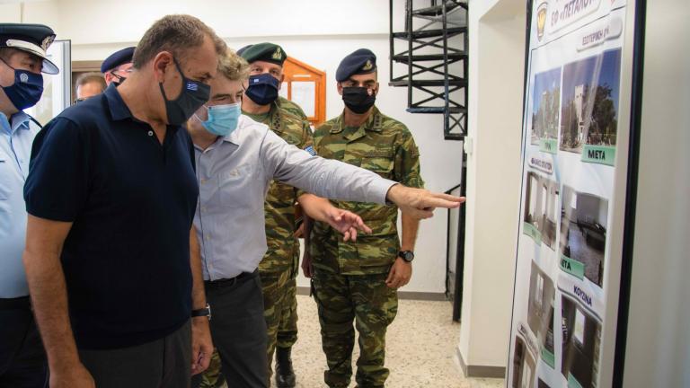 Επίσκεψη Χρυσοχοΐδη - Παναγιωτόπουλου σε φυλάκια στον Έβρο: «Τα σύνορά μας θα παραμείνουν ασφαλή και απαραβίαστα»