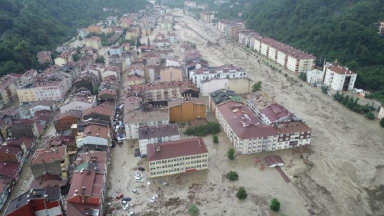 Τουρκία: Τουλάχιστον 40 οι νεκροί από τις σαρωτικές πλημμύρες