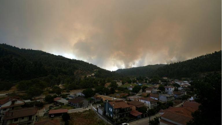 ΕΦΙΑΛΤΙΚΉ η κατάσταση στο βόρειο μέτωπο της φωτιάς στην Εύβοια 