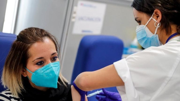 Ισπανία: Ξεκινά κλινικές δοκιμές του πρώτου εμβολίου της κατά της Covid-19