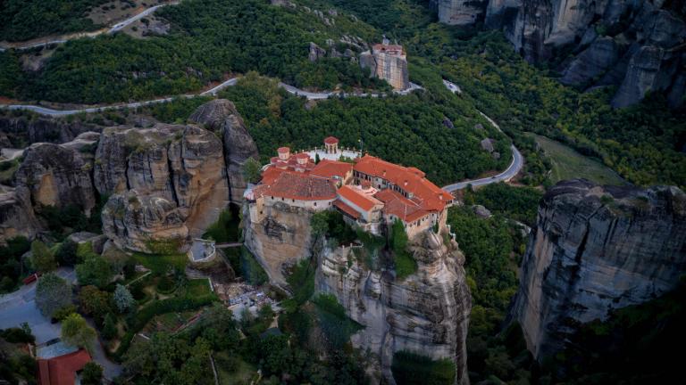 Αναστάτωση στα Μετέωρα λόγω κορονοϊού 