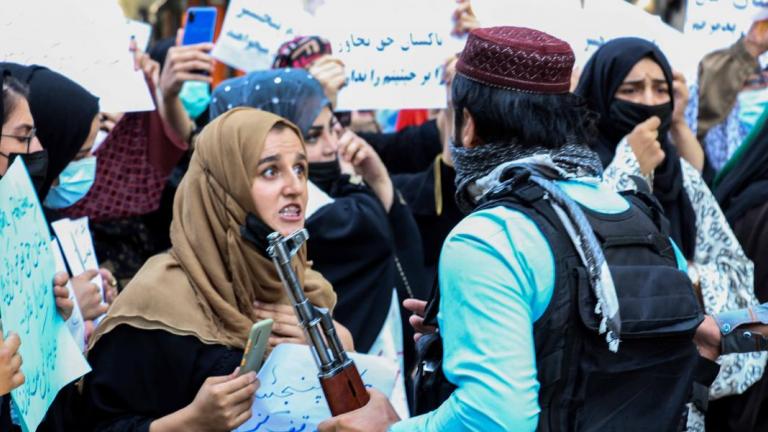 Αφγανιστάν: Οι Ταλιμπάν αντικατέστησαν το υπουργείο Γυναικείων Θεμάτων με την αστυνομία ηθών 