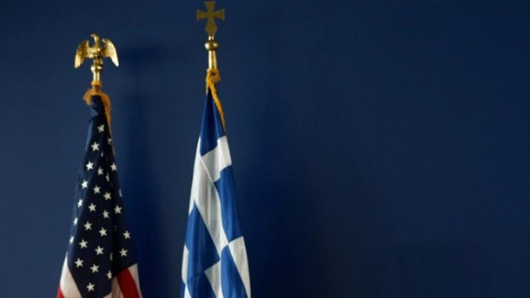 Στην Ελλάδα οι Αμερικανοί γερουσιαστές Κ. Μέρφι και Τζ. Όσοφ - Συνομιλίες με Κυρ. Μητσοτάκη και Ν. Δένδια