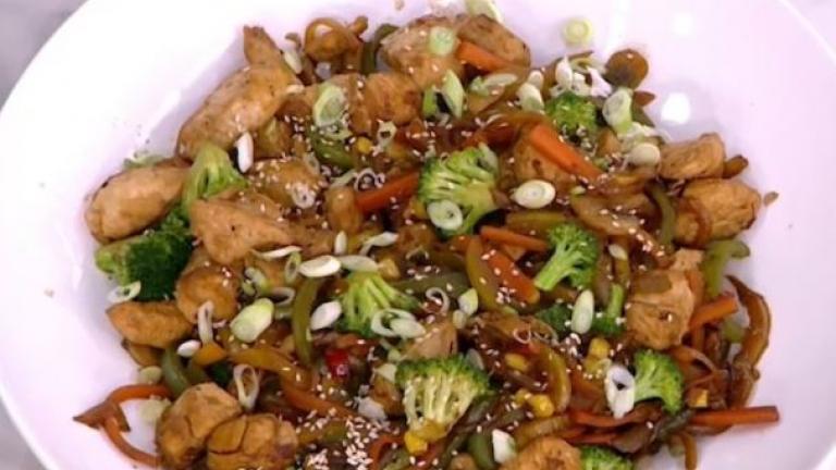 Stir fry με κοτόπουλο και λαχανικά