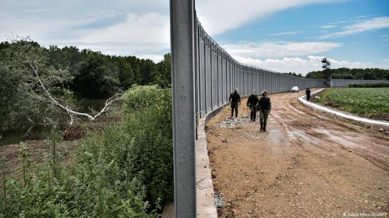 Ελλάδα: Αποτροπή προσφύγων πάση θυσία