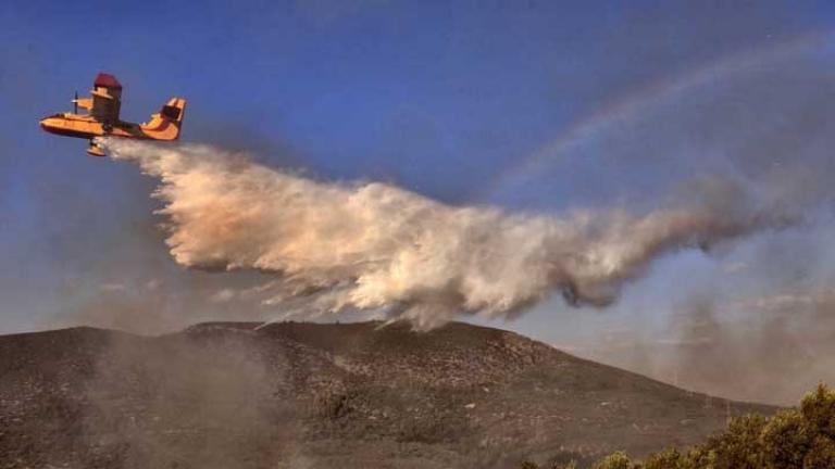 Βελτιωμένη η εικόνα από τη φωτιά στο Άγιον Όρος