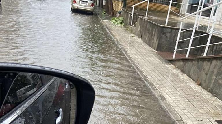 Θεσσαλονίκη: Διακοπές κυκλοφορίας λόγω συσσώρευσης υδάτων