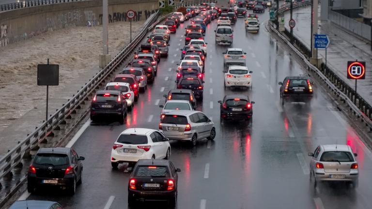 Χρ. Στυλιανίδης: Απαγόρευση κυκλοφορίας στον Κηφισό και στην Παραλιακή από τη 1 έως τις 8 το πρωί - Τηλεργασία και κλείσιμο σχολείων