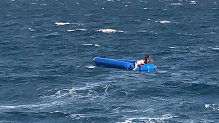 Τρία ανήλικα παιδιά και μία γυναίκα έχουν ανασυρθεί νεκροί, μετά το ναυάγιο λέμβου με μετανάστες ΝΑ της Χίου	