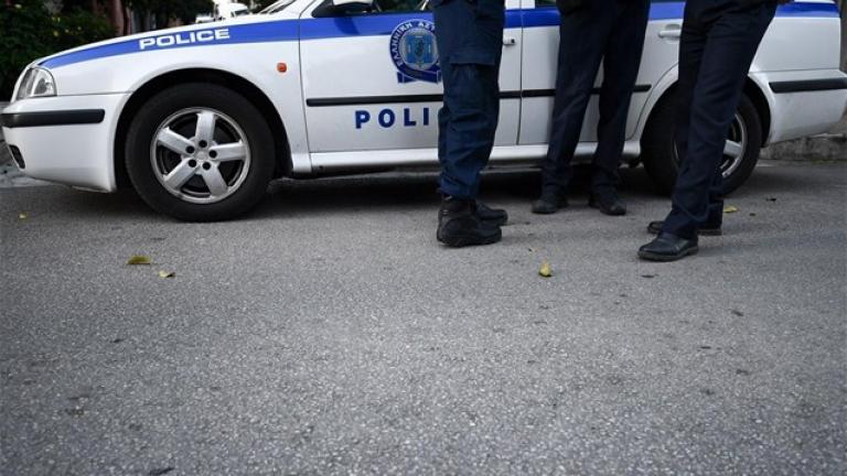 Αχαρνές: Συνελήφθησαν 5 μέλη συμμορίας για 26 ληστείες και 13 κλοπές