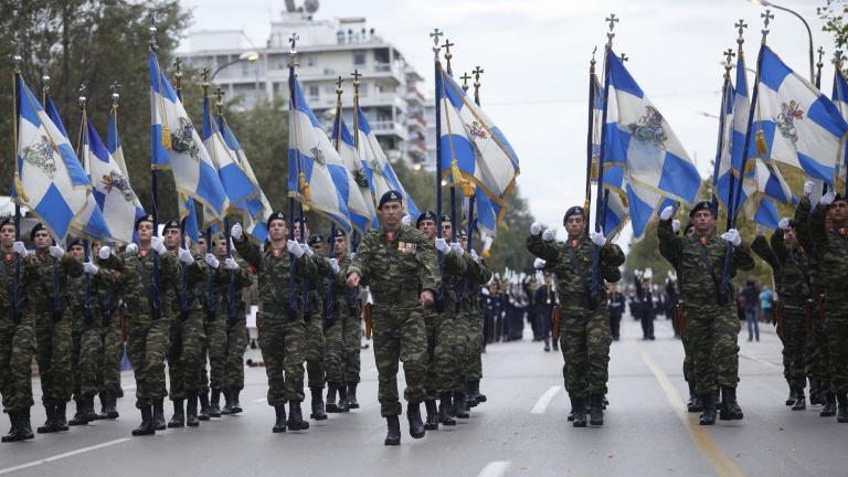 Ν. Καπραβέλος: Παρελάσεις χωρίς κόσμο, αν συνεχιστεί η πίεση στο ΕΣΥ