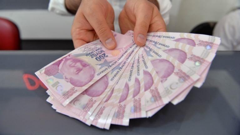 Τουρκία: Η κεντρική τράπεζα προχώρησε στη μείωση του βασικού επιτοκίου της στο 15% παρά τη βουτιά της λίρας