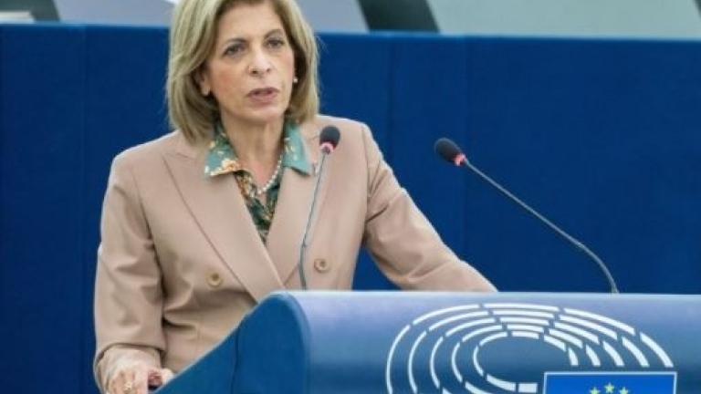 ΕΕ: Η Στ. Κυριακίδου καλεί τα κράτη μέλη να κάνουν περισσότερα διαγνωστικά τεστ