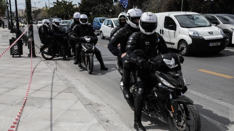 Συμμορία ανηλίκων στον Κολωνό: Προσωρινά κρατούμενοι κρίθηκαν, μετά τις απολογίες τους, οι τρεις ανήλικοι