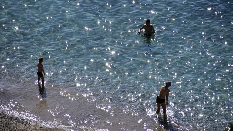 Καιρός: "Μικρό καλοκαίρι" για το Σάββατο 6/11 με υψηλές θερμοκρασίες για την εποχή