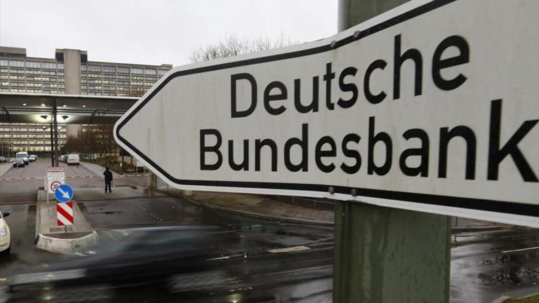Der Spiegel: Διαδοχή στην ηγεσία της Bundesbank - Προσοχή στους ψεύτικους ήρωες της σταθερότητας