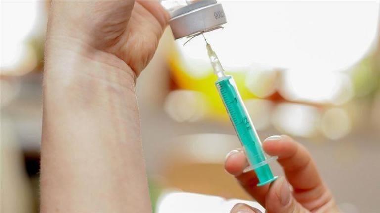 Γερμανία: Αναμνηστική δόση σε όλους όσοι συμπληρώνουν έξι μήνες από τον βασικό εμβολιασμό