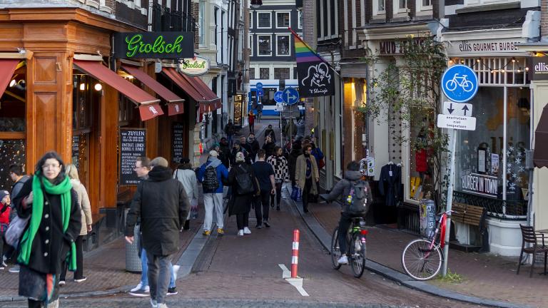 Νέα περιοριστικά μέτρα στην Ολλανδία για να αναχαιτιστεί η αύξηση των κρουσμάτων Covid-19