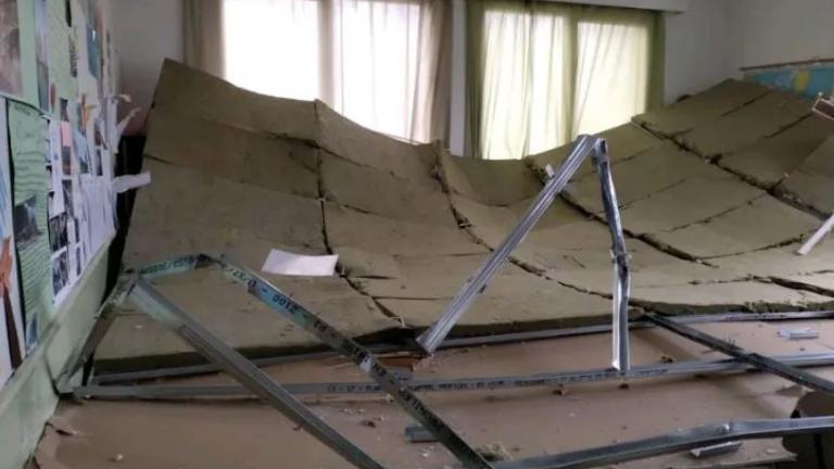 Θεσσαλονίκη: Έπεσε η οροφή σε αίθουσα δημοτικού σχολείου  - Από θαύμα δεν υπήρξαν θύματα μαθητές 