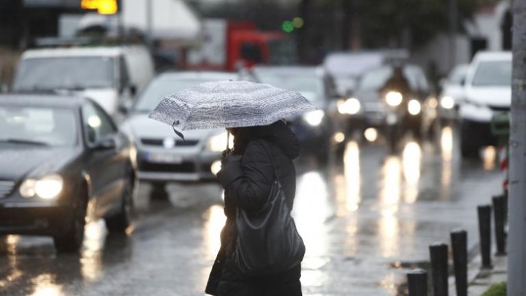 Βροχερός ο καιρός αύριο σε αρκετές περιοχές και πτώση της θερμοκρασίας