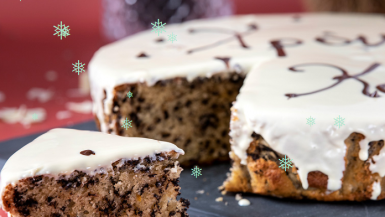 Βασιλόπιτα κέικ με γλάσο από την Αργυρώ Μπαρμπαρίγου - Ζουμερή, αφράτη και νόστιμη! 