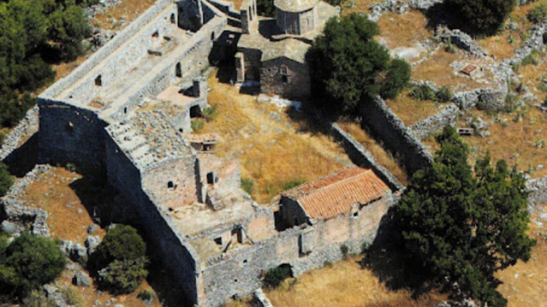 Μονή Σωτήρος Κότρωνας και οι Καλλέργηδες