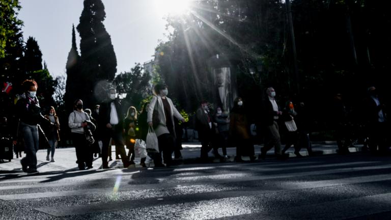 Γκ. Μαγιορκίνης: Θέμα χρόνου να επικρατήσει στην Ελλάδα η παραλλαγή «Όμικρον»