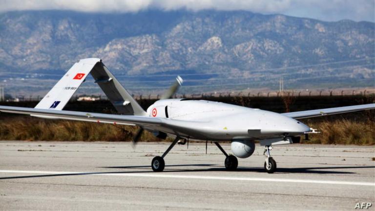 Η Ουάσιγκτον δεν κρύβει την ανησυχία της σχετικά με τις πωλήσεις τουρκικών οπλισμένων μη επανδρωμένων αεροσκαφών στην Αιθιοπία, μάλιστα δύο πηγές που γνωρίζουν το θέμα είπαν ότι ολοένα και πληθαίνουν οι ενδείξεις ότι η κυβέρνηση της Αιθιοπίας έχει χρησιμοποιήσει τα όπλα αυτά εναντίον ανταρτών.     Η Ουάσιγκτον έχει «βαθιές ανθρωπιστικές ανησυχίες» σχετικά με τις πωλήσεις, οι οποίες ίσως αντιβαίνουν τους περιορισμούς των ΗΠΑ για όπλα στην Αντίς Αμπέμπα, δήλωσε ανώτερος δυτικός αξιωματούχος.     Ο πόλεμος μετ