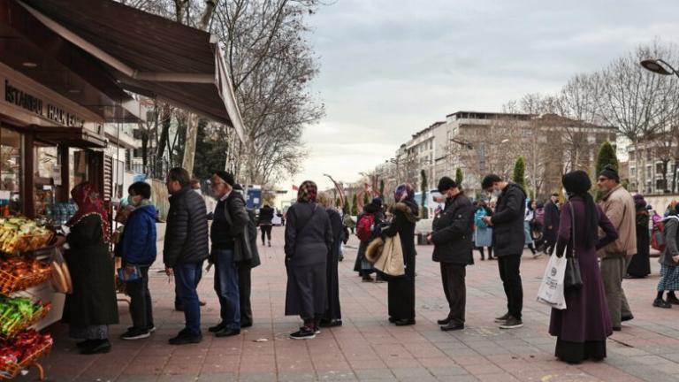 Η κατακρήμνιση της τουρκικής λίρας σταματημό δεν έχει με την αλλοπρόσαλλή πολιτική Ερντογάν