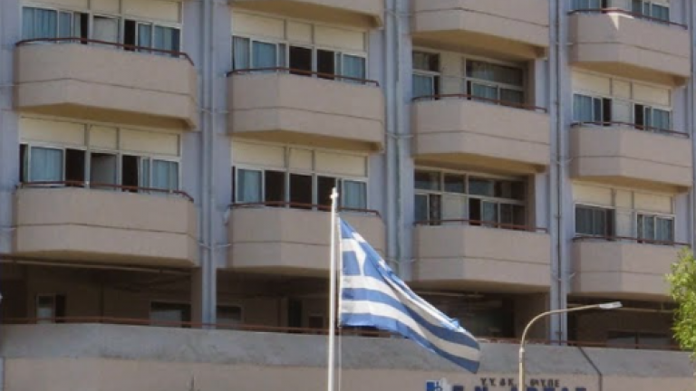 Άρτα: Νικητής βγαίνει από τη ΜΕΘ ο 16χρονος - Γέννησε η μητέρα του